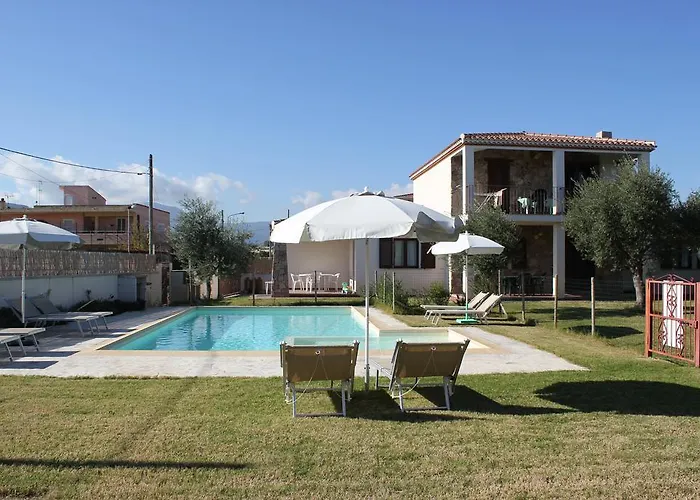 アパート Oleandro