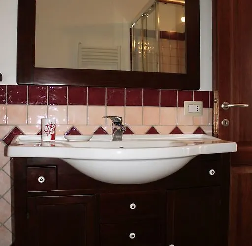 アパート Oleandro ロッツォラーイ